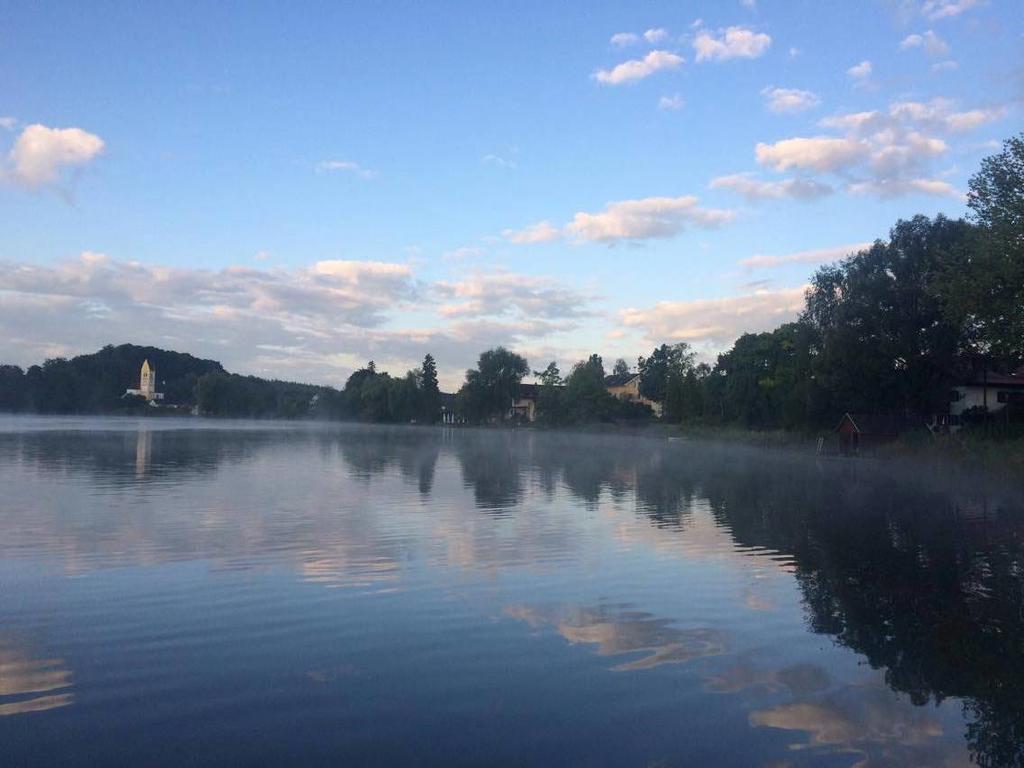 Sopherl Am See - Fruehstueck Auf Der Seeterrasse, Sehr Ruhig Und Wunderschoen Am See, 3 Minuten Nach Oberpfaffenhofen, Viele Radtouren, Restaurants & Cafes In Der Umgebung Wessling Exterior foto